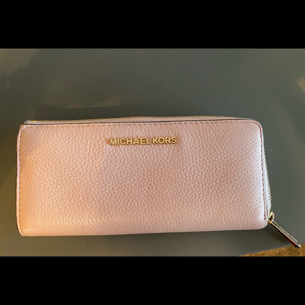 Michael Kors wallet